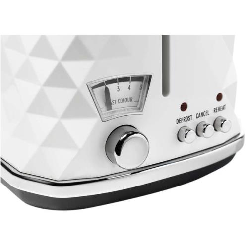 Noel Grimley Electrics Delonghi 4 Slice Brilliante White Toaster