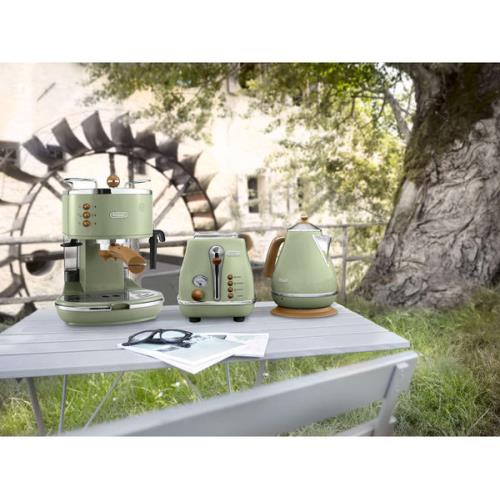 Delonghi 4 Slice Icona Olive Green Delonghi 4 Slice Icona Olive Green